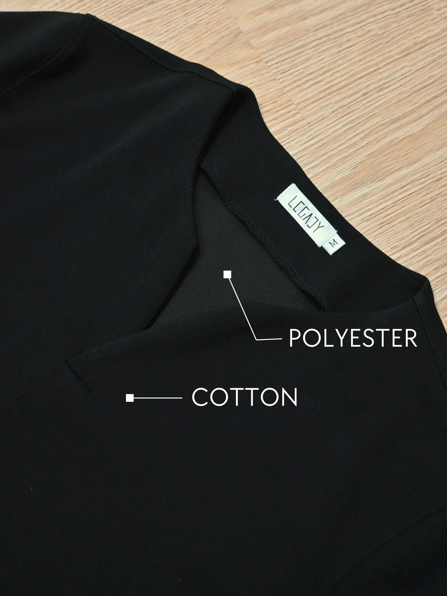 V-Neck Shirt Essential | Black