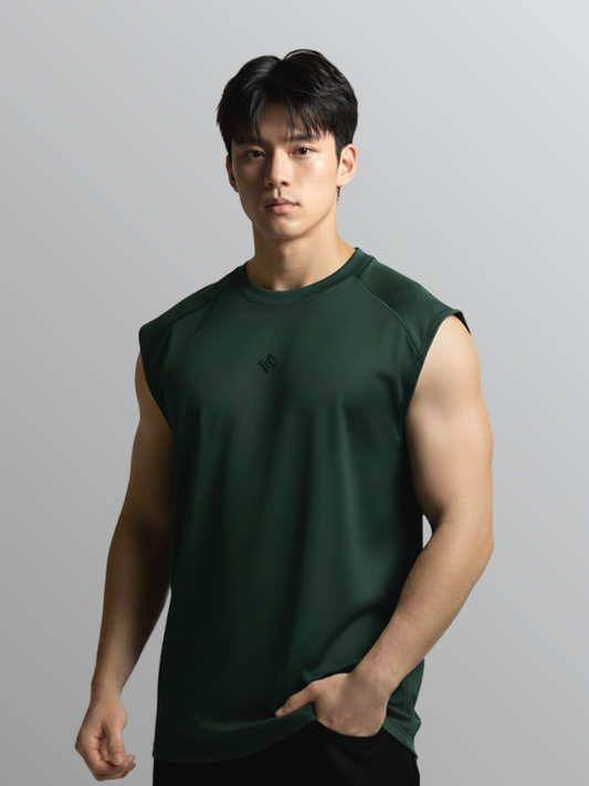Nimbus Regular Arc Vest | Dark Green
