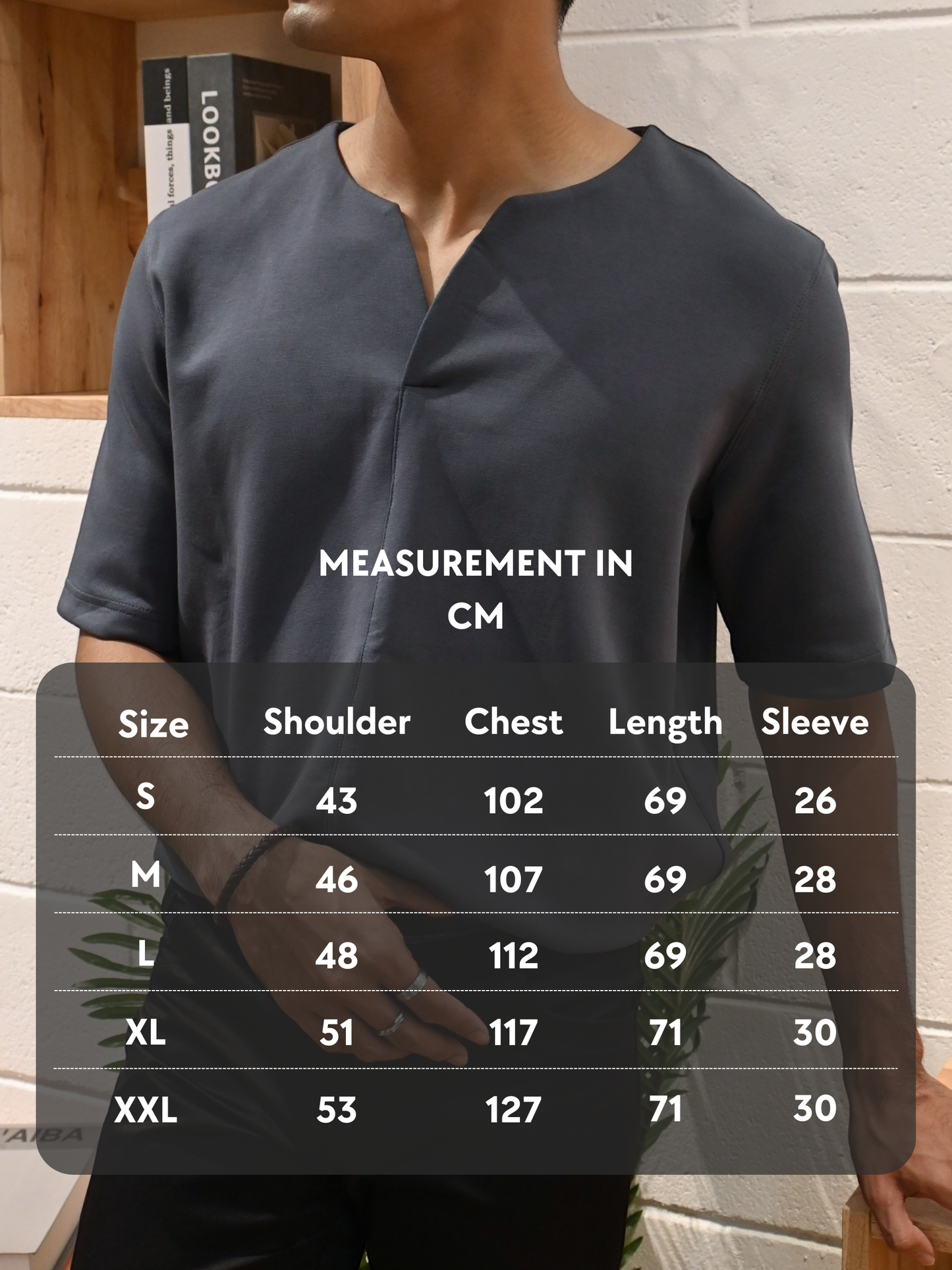 V-Neck Shirt Essential | Charcoal