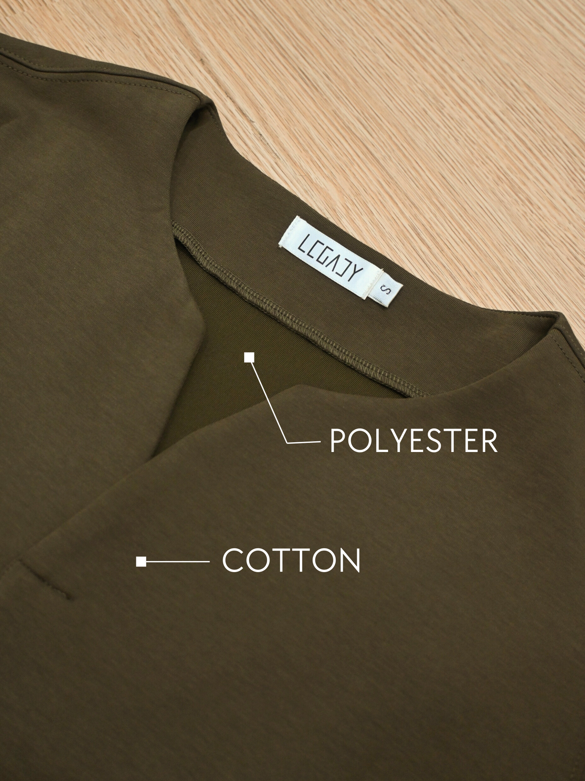V-Neck Shirt Essential | Army Green