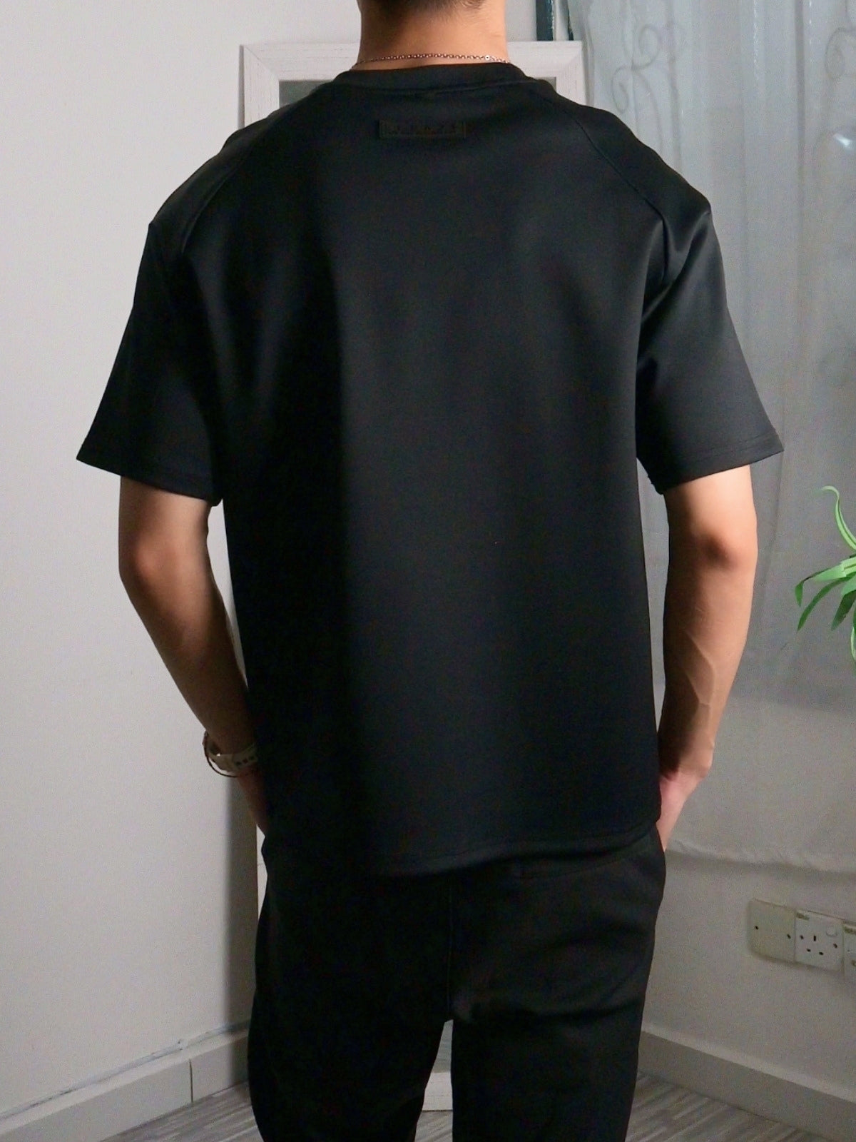 Nimbus Oversized Arc Tee | Black
