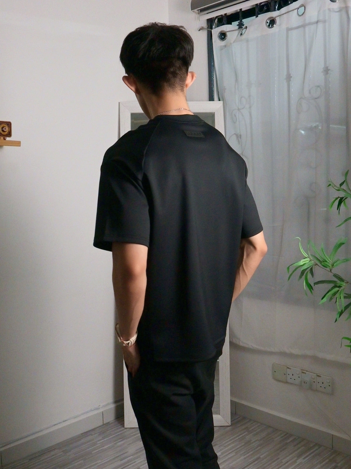 Nimbus Oversized Arc Tee | Black