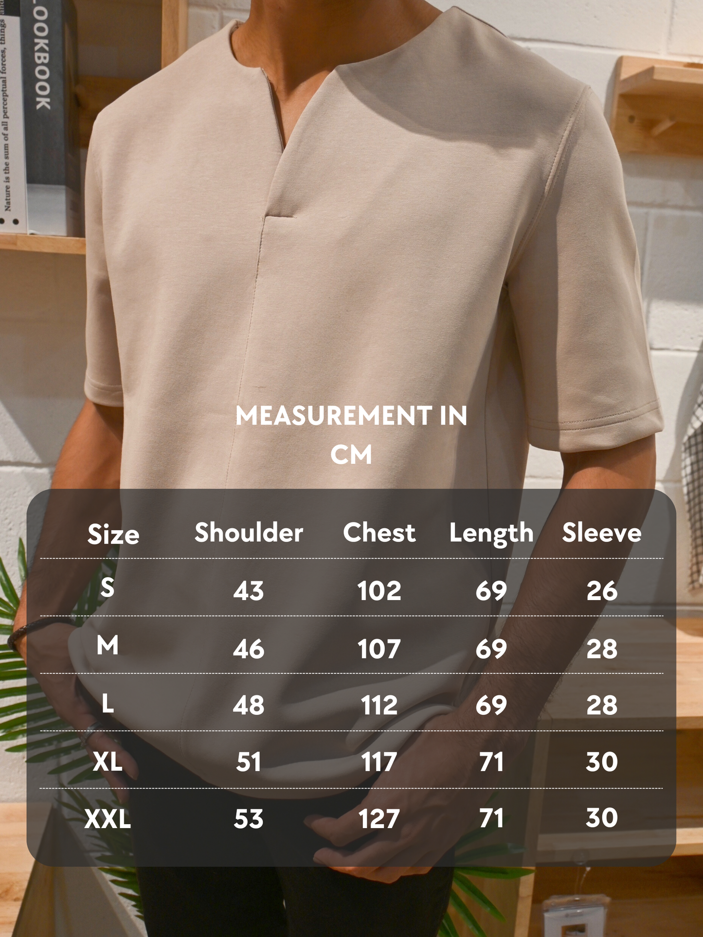 V-Neck Shirt Essential | Beige